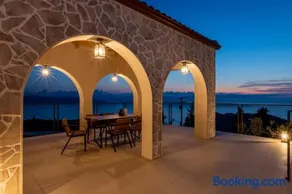 Orion Sunset Villa - Image 3