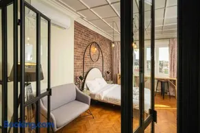 Heart of the Center, 2Bedroom View Lux Apartment - Image 1