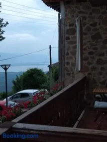Nimbus Guesthouse - Image 3