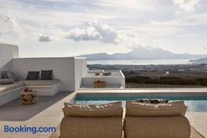 Villa Manikas Milos - Image 1