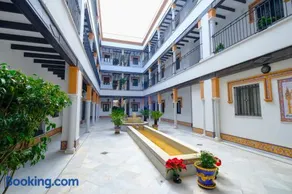 Patio Rialto Apartment - Image 1