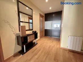 Apartamentos Ciudad del Calzado - Image 4