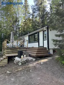 Modern Forest Retreat - Image 3