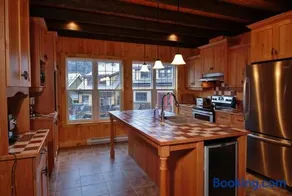 Alpages 9015 -Les Chalets Alpins Stoneham - Image 3