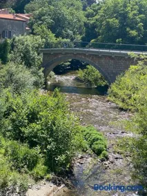 Les Remparts - Image 2
