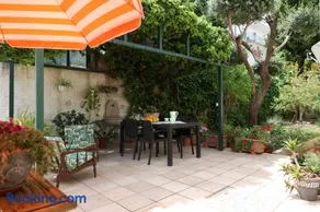 Kira Kira Hospitality - Image 1
