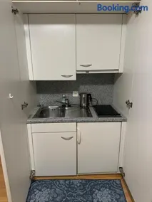 Flat in Zurich - Image 4