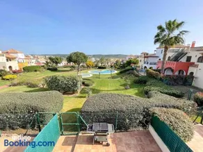2-bedroom Townhouse with Pool Access - EPI01 - Image 3
