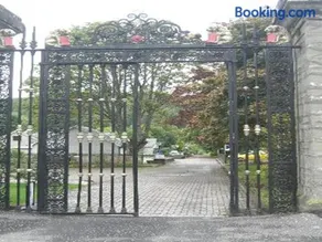 Tayburn House - Image 2