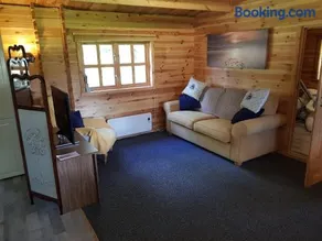 Cabin at Aithernie - Image 3
