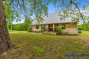 Private Large Family Retreat Near Lake Murray OK - Image 2
