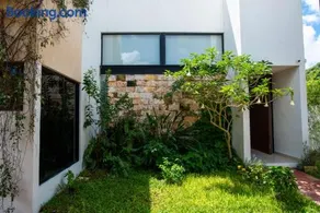 Elegant and comfortable villa in Real Montejo - Image 1