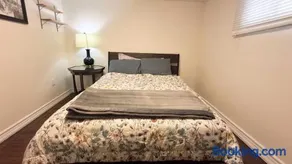 Private 2BR Suite -- Own Entrance -- Free Parking - Image 4