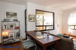 Authentic Loft Retreat Steps from Beach & Culture - Image 2