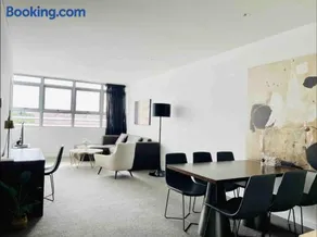 Chatswood Exeutive Suites - 3beds2baths with Parking - Image 5