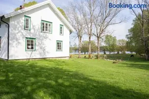 Lunneviken Hof Countryside Lakehouse - Image 2