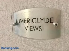 RIVER CLYDE VIEWS - PRIVATE & SPACIOUS APARTMENT - Image 5
