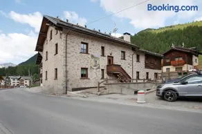 Loredana - Al Bait Da Santin - Image 1