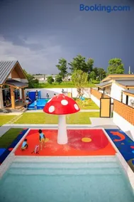 family villa by ongsa house chiang mai - Image 1