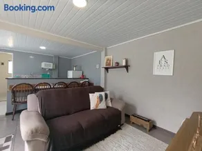 Hospedagem Doce Lar - Casa Manacá - Image 2