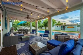 TIKI BLUE TWO-Fun For Big Groups-Walk to Beach, Hot Tub, Heated Pool - Image 1