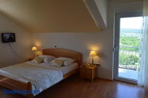 Grabovica Sobe-Blue Lake Luxury Rooms - Image 5