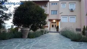 Corfu City Design Residence - Image 3