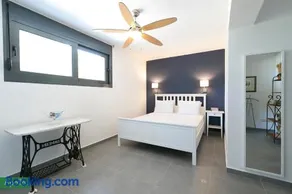 Apollo Beachfront House in Pefkohori #FeelsLikeHome - Image 2