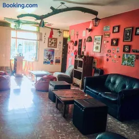 Hostel Otro Mundo - Image 1