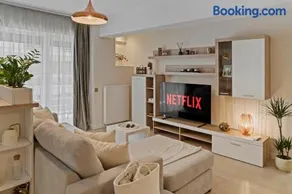 Happy Home - Image 1