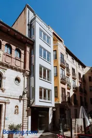 Burgosuites - Image 2