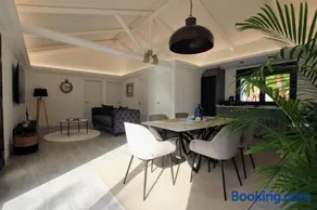 TESS Villa Le Clos Fleury - Image 2