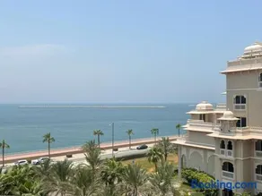 Royal Club By RVHR, Grandeur Residence Crescent Palm Jumeirah - Image 2