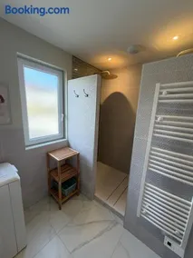 Villa La Famille plage à pied - Image 1