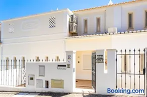Cozy & Luxurious Getaway - 3 Decks Oceanview & Pool - Sao Jose - Image 2