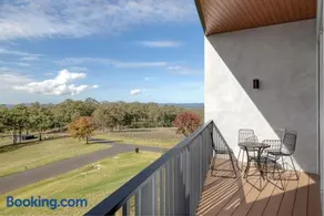 Mount View Estate The Lavender Studio No 5 - Image 1