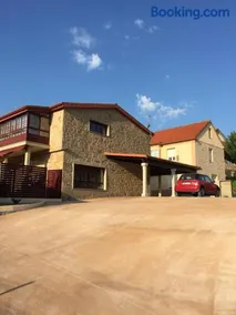 Casa Os Loureiros - Image 1
