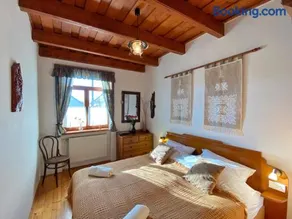 Bakonyi Vadász Háza - Image 3