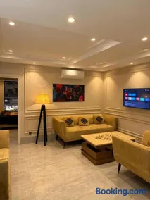 Rainbows Cloud apartment-Retreat the modern universal 1 BHK apartment - Image 3
