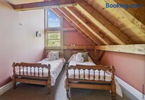 Forest Luxury Villa 5 bedroom amazing space LICENCE PRSTR2026-0366 - Image 4