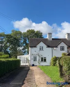Goosemoor Cottage - Image 1