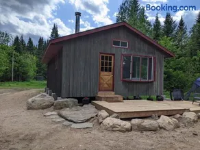 Meadowlark Cabin #5 - Image 3