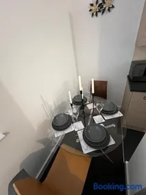 Opulent Stays - Image 2