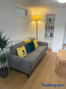 The Garden Apartment - Image 4
