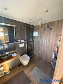 Petit chalet - Image 2