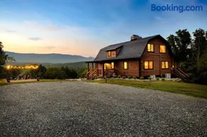 Riverside Rose Cabin: Luxe*LogCabin*MtnView*Sleeps12*Secluded*Shenandoah - Image 1