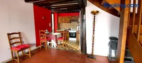 Maison accueillante à Saint-Amand-en-Puisaye avec jardin - Image 2