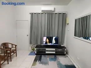 Zaara Homestay Krubong Alor Gajah Ayer Keroh Melaka - Image 1