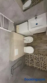 Appartement neuf dans maison - Image 2