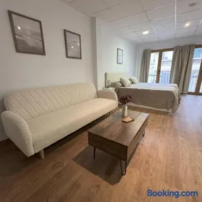 Med Time Hotel Boutique - Image 2
